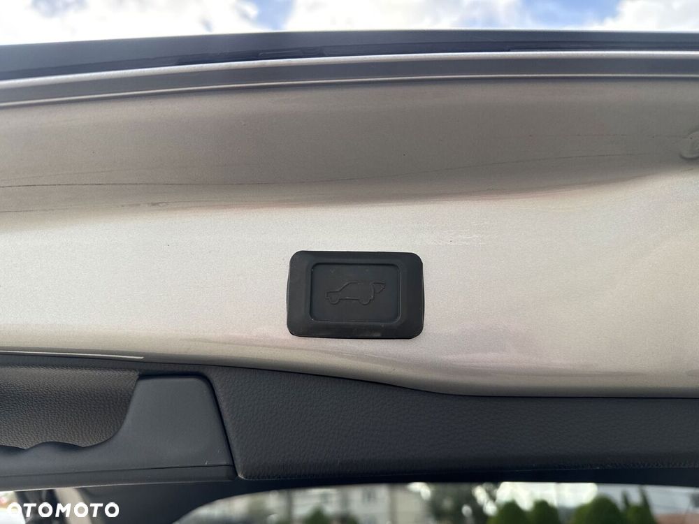 Toyota RAV4 2.5 Hybrid Comfort 4x2 - 17