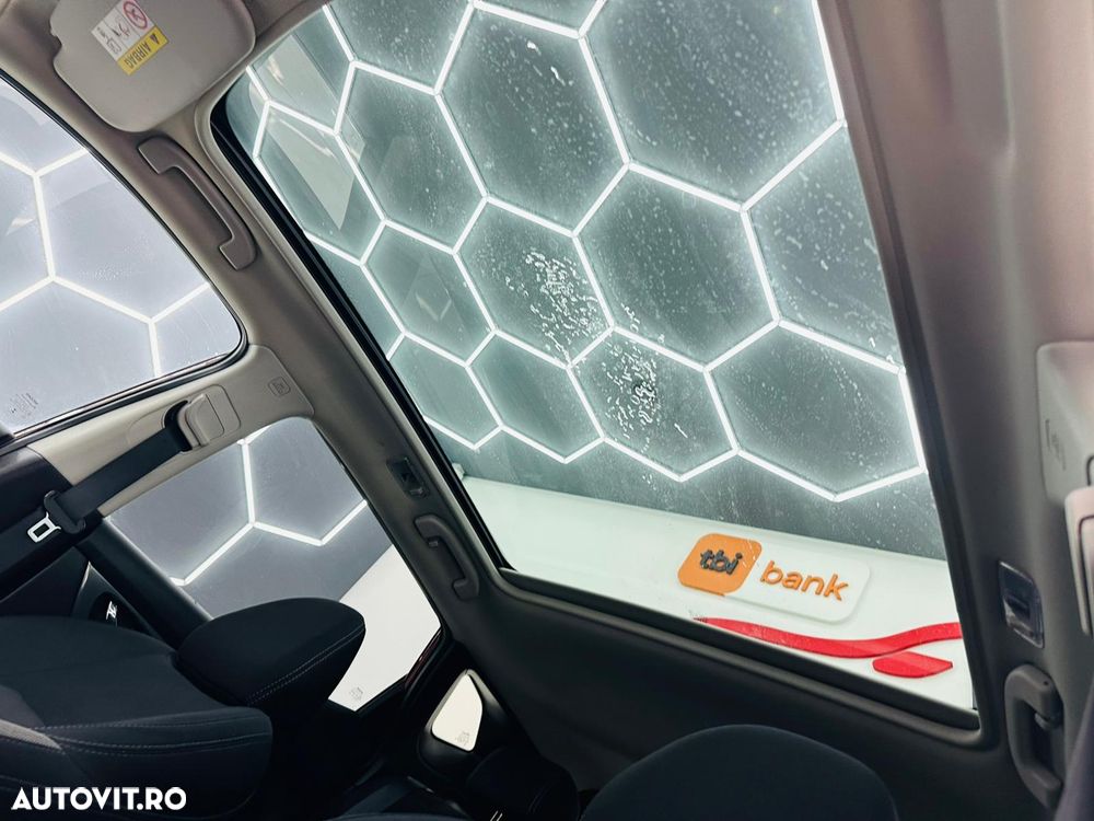 Nissan Qashqai 1.2 DIG-T Xtronic N-Connecta - 20