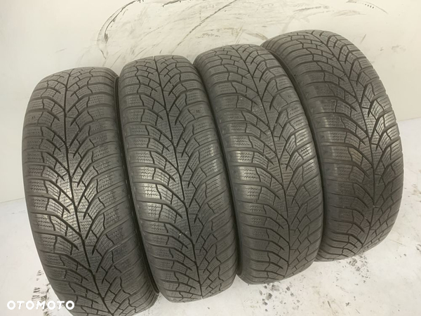 4x 175/65/15 Kumho WinterCraft WP52 / 2023r 8mm / GWARANCJA