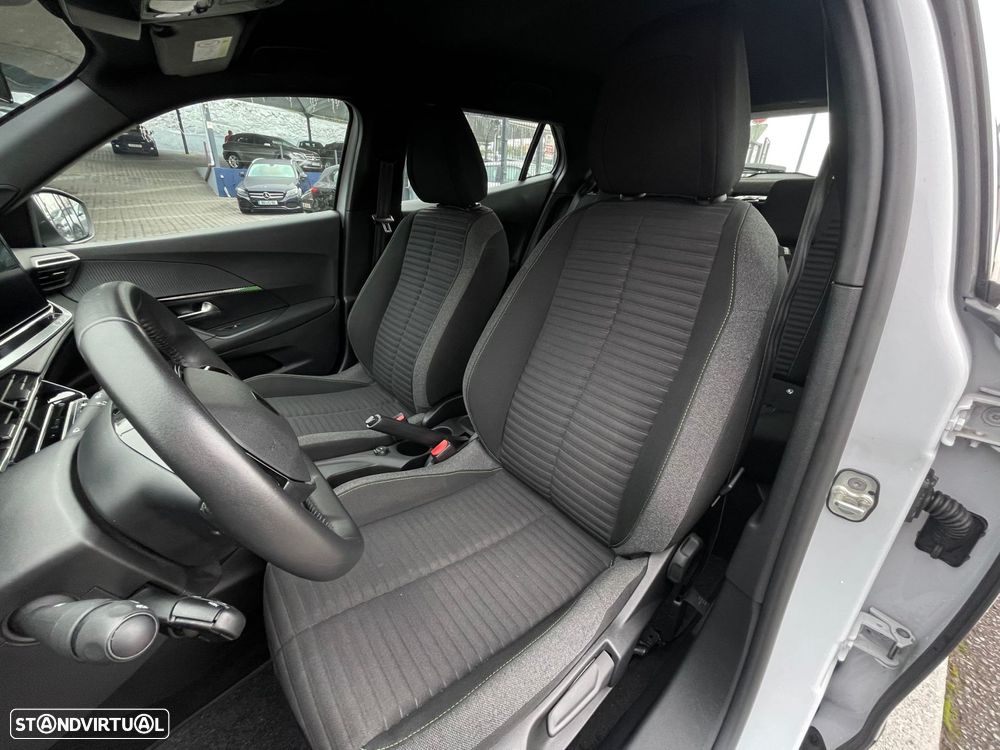 Peugeot 2008 1.2 PureTech Active - 39