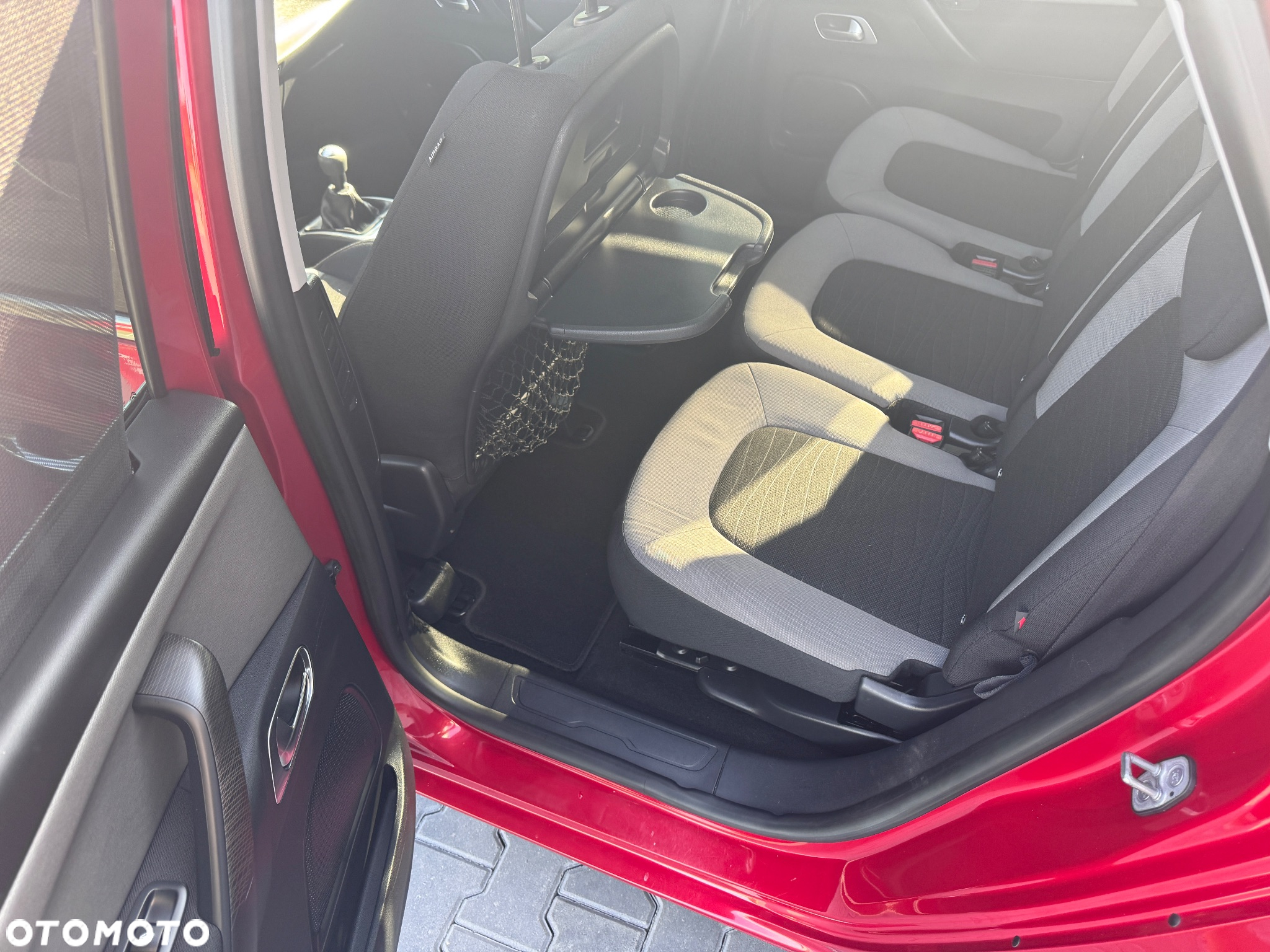 Citroën C4 Picasso 1.6 BlueHDi Shine S&S - 18