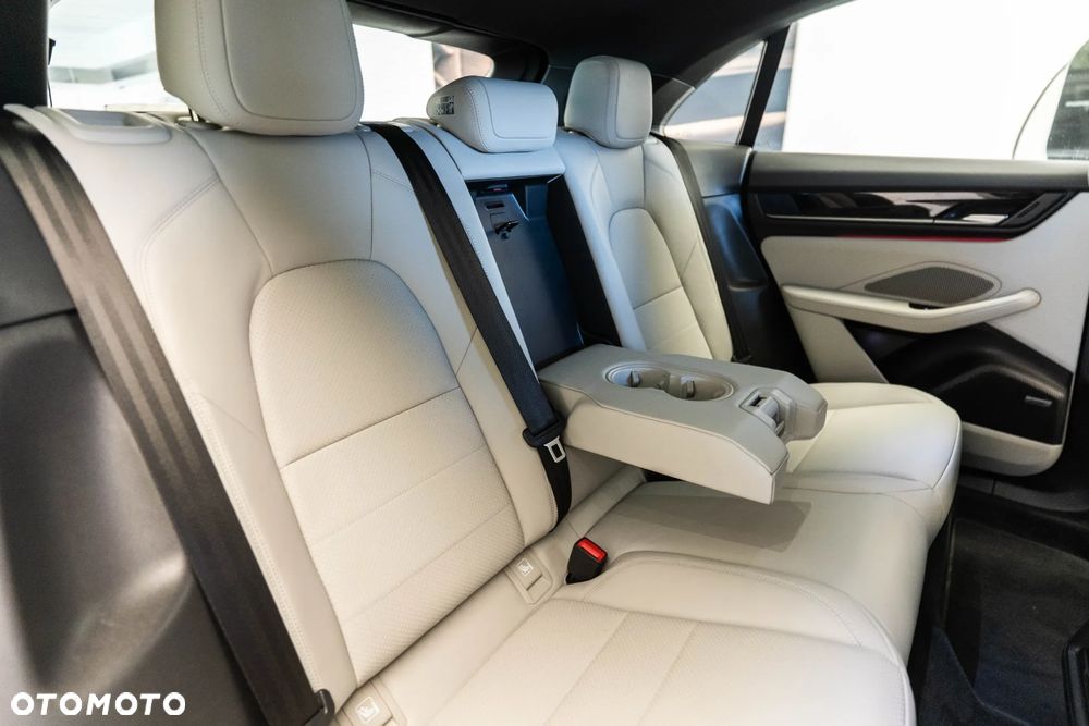 Porsche Macan 4 100kWh - 14