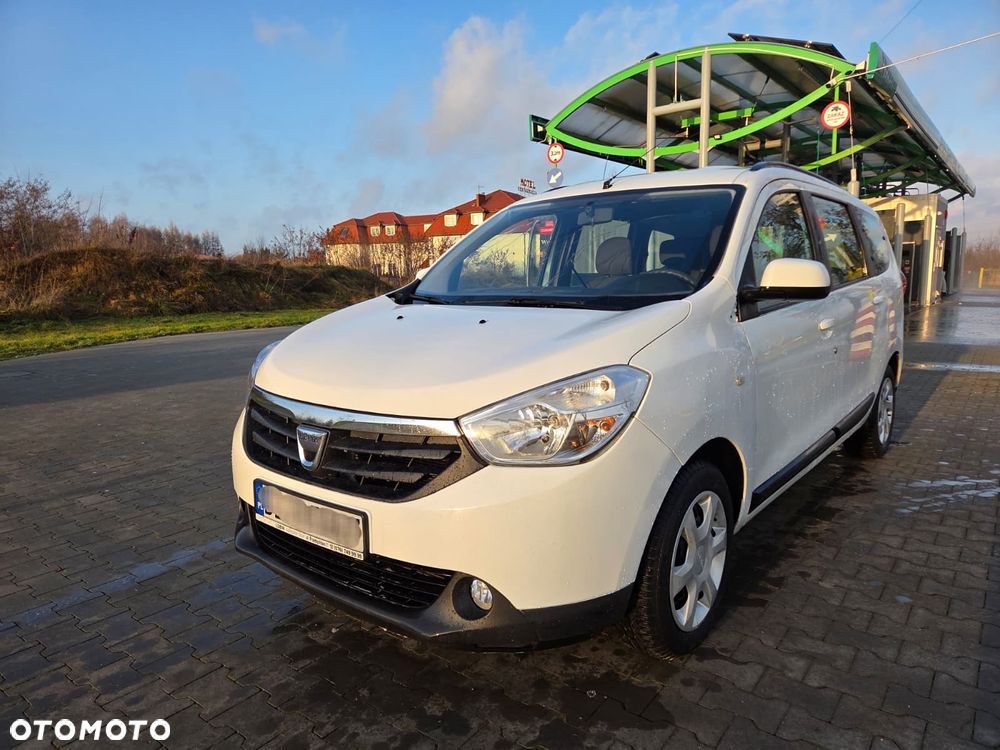 Dacia Lodgy 1.6 SCe Ambiance S&S - 9