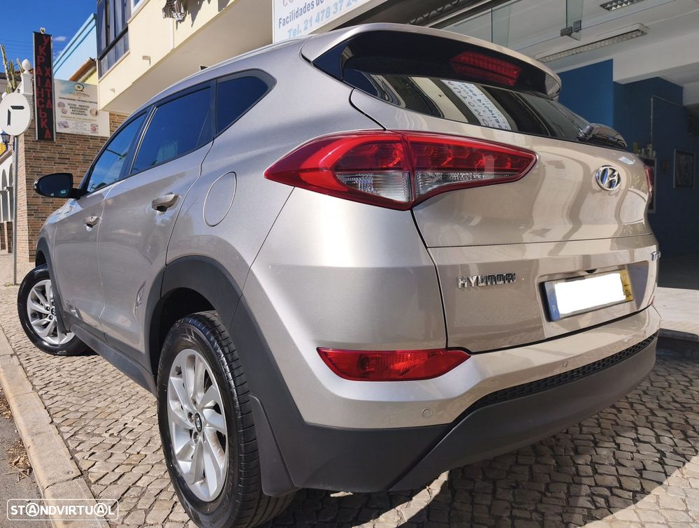 Hyundai Tucson 1.7 CRDi Creative Plus - 9