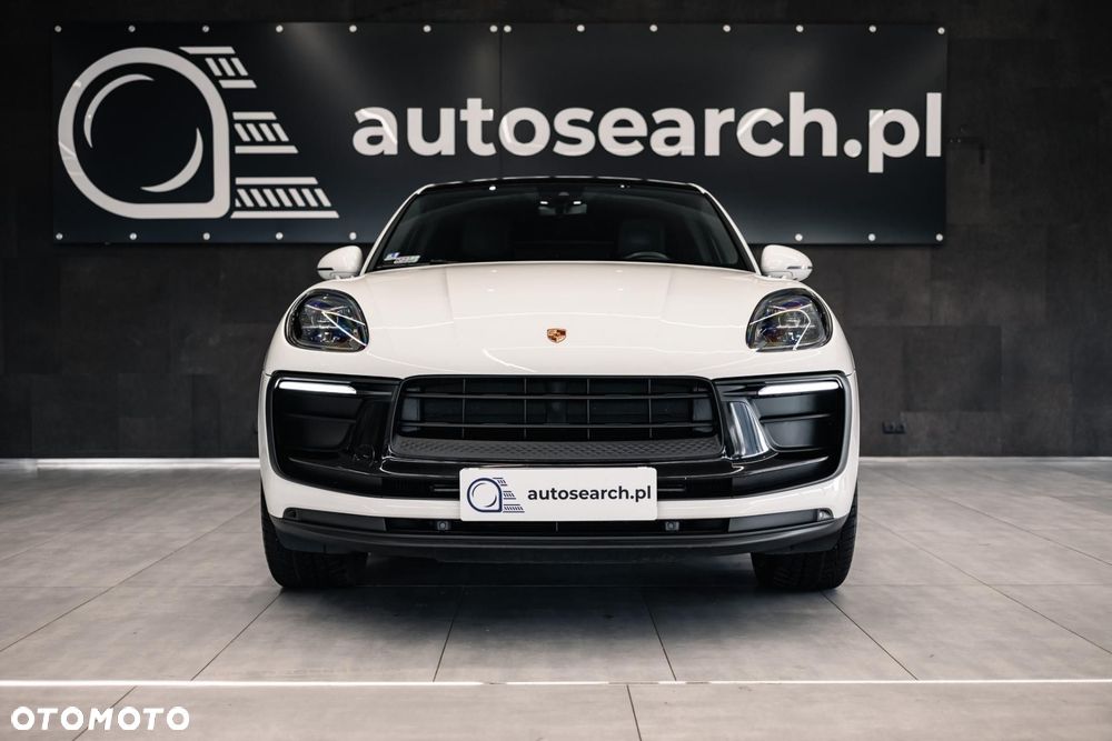 Porsche Macan Standard - 3
