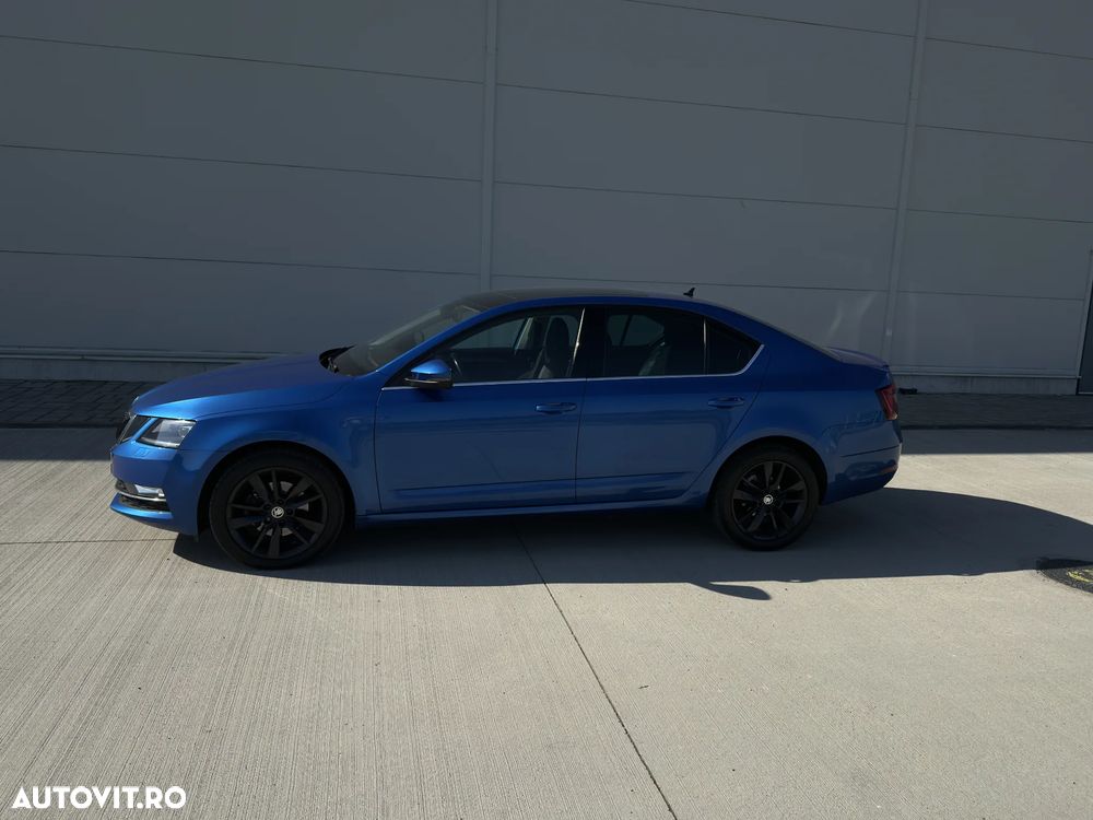 Skoda Octavia 2.0 TDI DSG Style - 4
