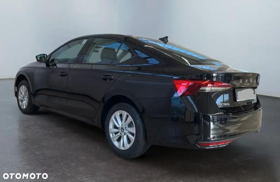 Skoda Octavia - 4