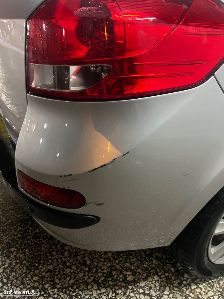 Renault Clio Sport Tourer - 5