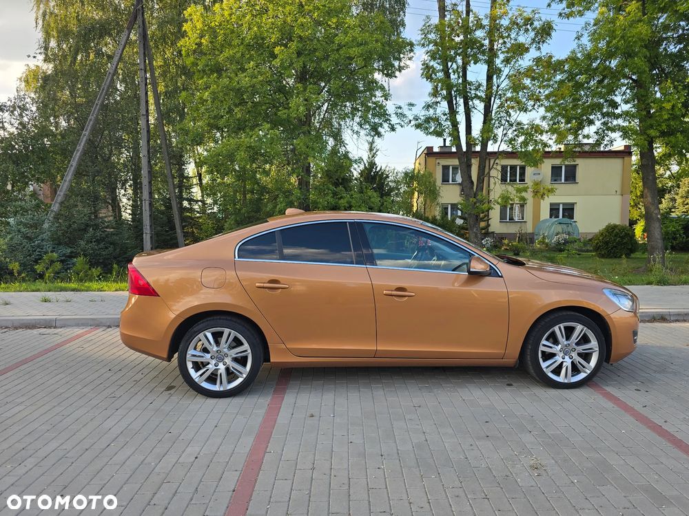 Volvo S60 - 7