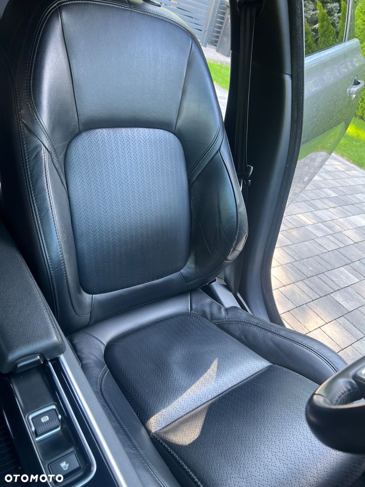 Jaguar XF 2.0 i4D Prestige - 23
