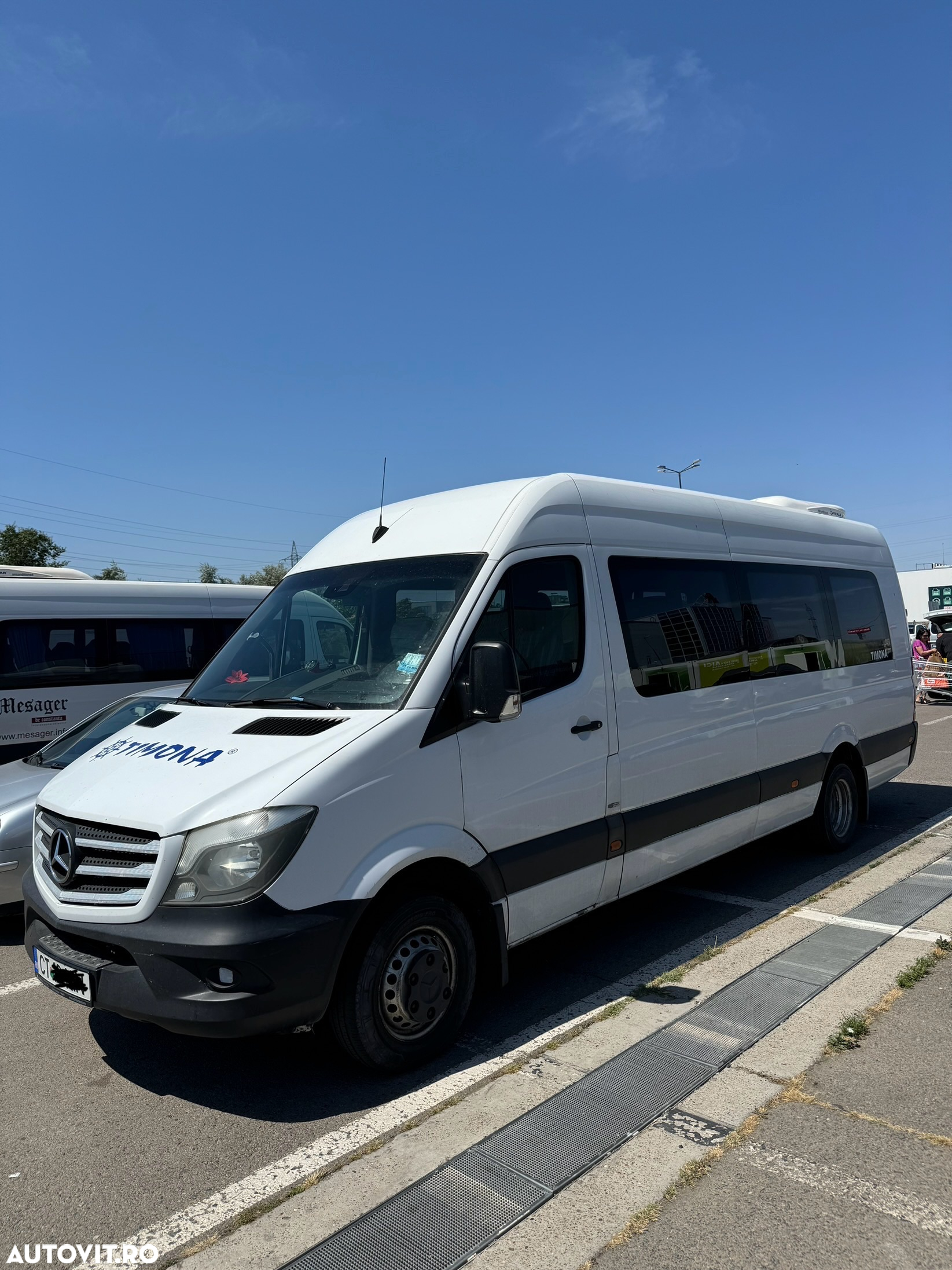 Mercedes-Benz Sprinter - 2