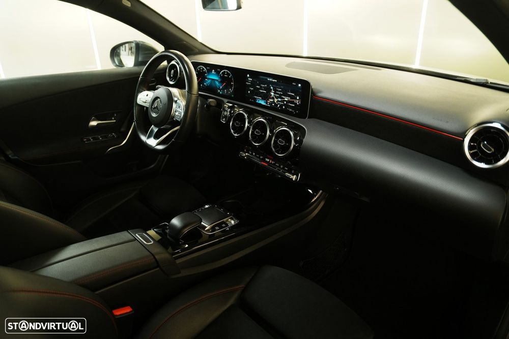 Mercedes-Benz A 180 d Aut. - 25