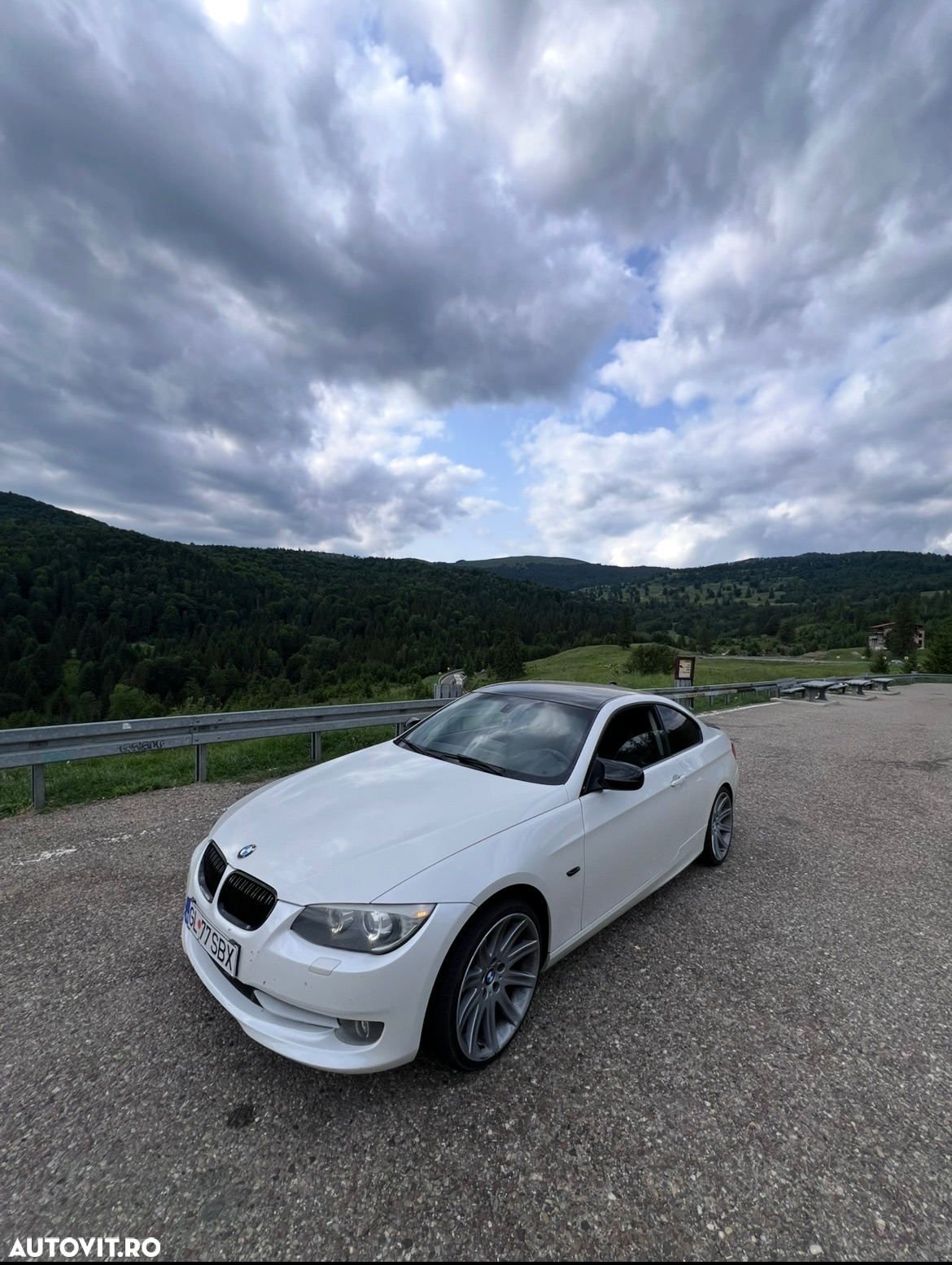 BMW Seria 3 320d xDrive Coupe - 5