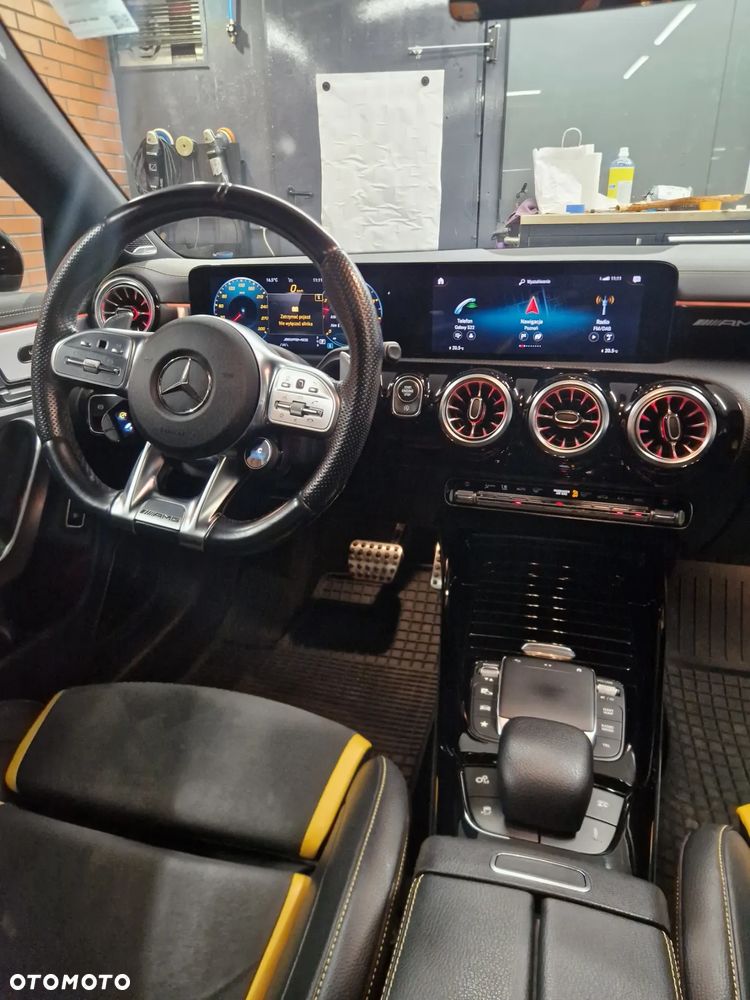 Mercedes-Benz CLA AMG 45 S 4-Matic 8G-DCT - 8