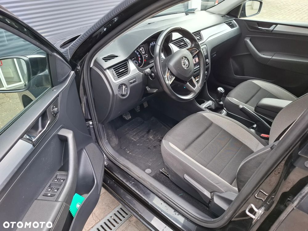 Skoda RAPID 1.6 TDI DPF Ambition - 15