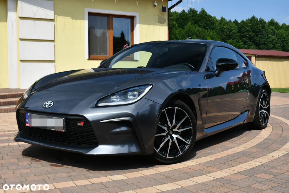 Toyota GR86 2.4 Dynamic - 2