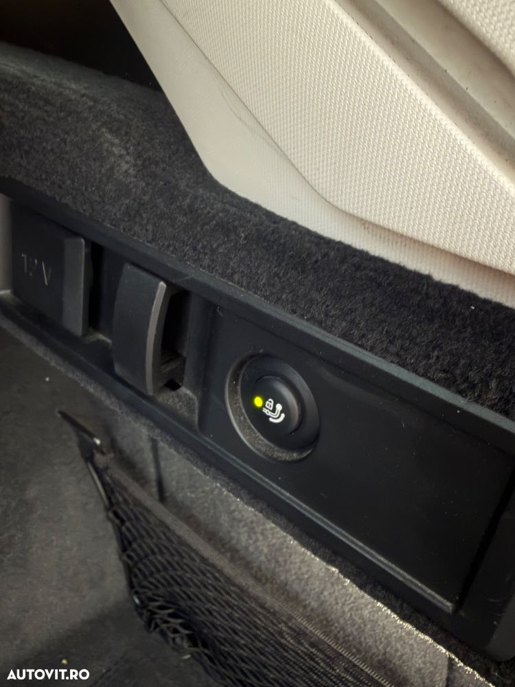 BMW Seria 3 - 38