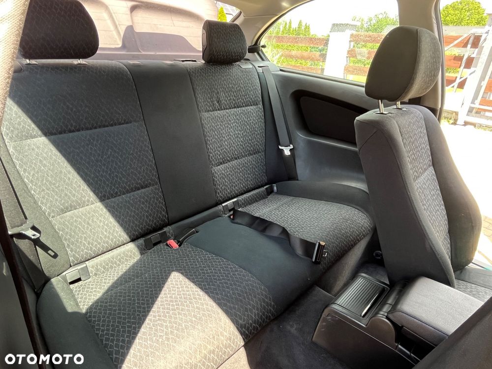 BMW Seria 3 - 18