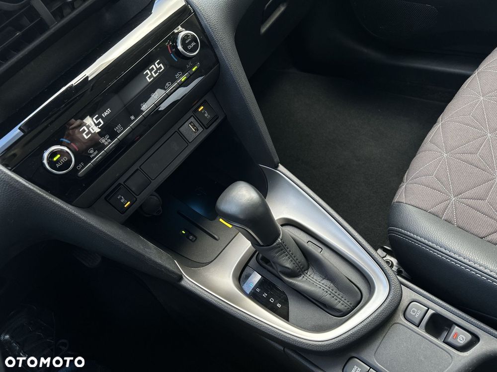 Toyota Yaris Cross - 19