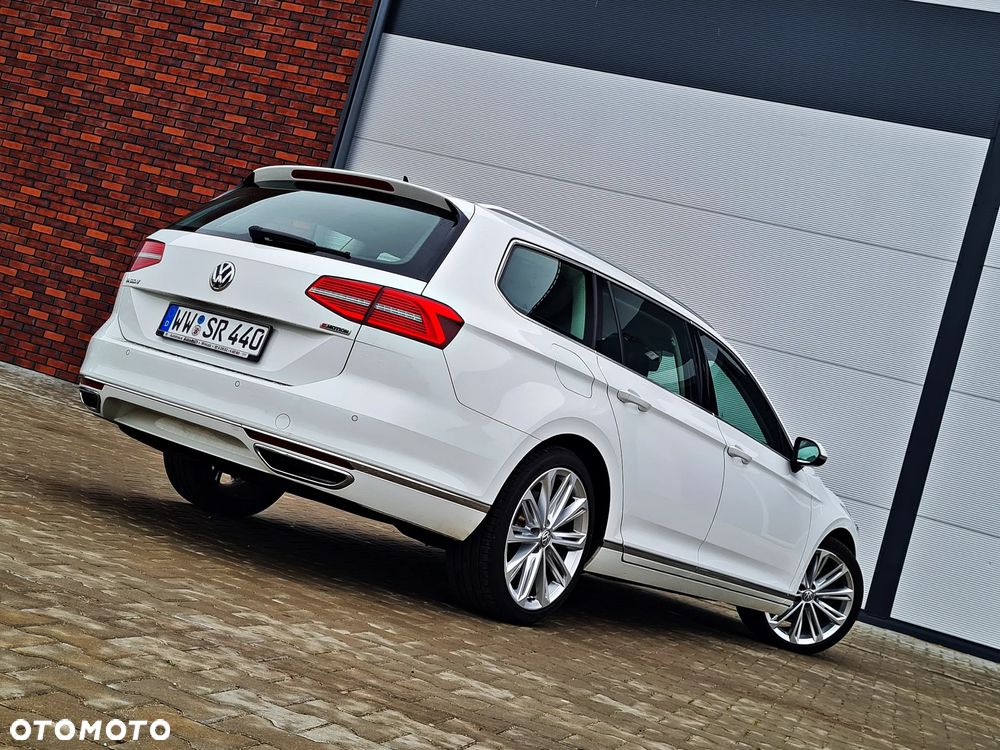 Volkswagen Passat 2.0 TDI Bi-Turbo BMT 4Mot Highline DSG - 8