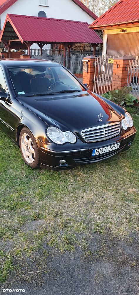 Mercedes-Benz Klasa C 270 CDI Elegance - 3
