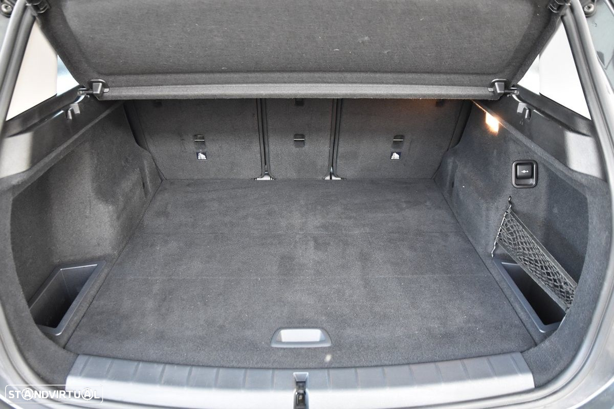 BMW X1 16 d sDrive - 31