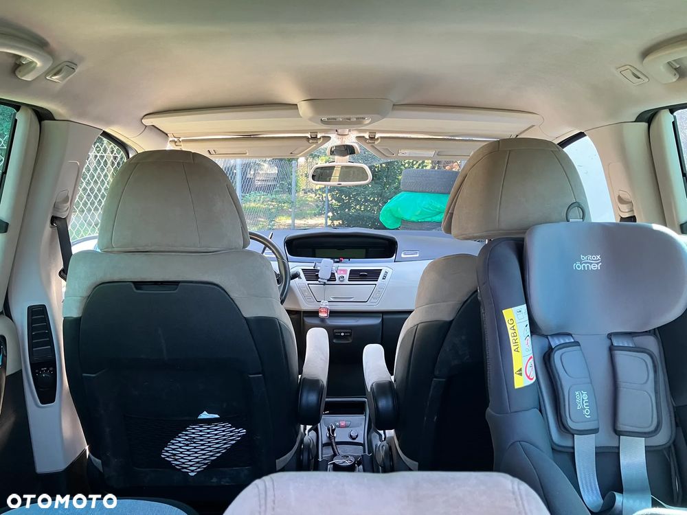 Citroën C4 Picasso 2.0 HDi FAP Exclusive - 16