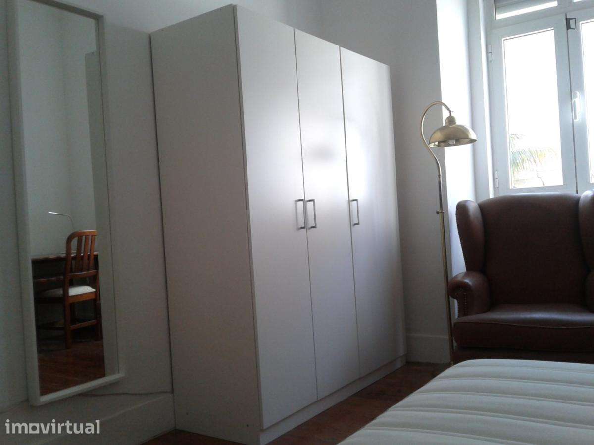 Quarto - localizado em Xabregas Lisbon - Grande imagem: 4/11