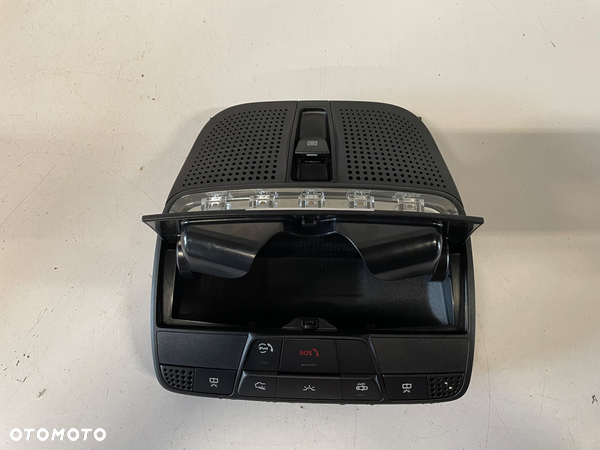 Lampka podsufitki Mercedes 205 A000 900 42 17