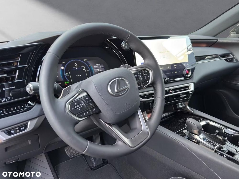 Lexus RX - 11