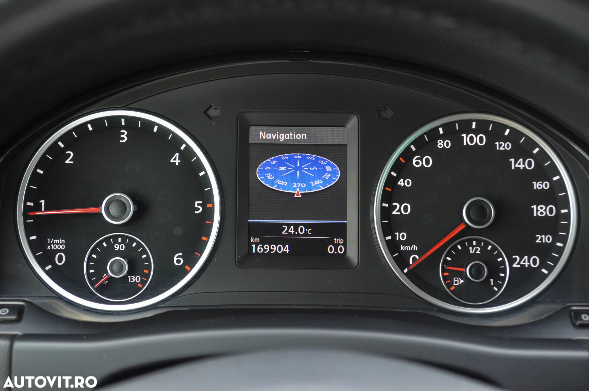 Volkswagen Tiguan 2.0 TDI DPF 4Motion BlueMotion Technology DSG Lounge Sport & Style - 18