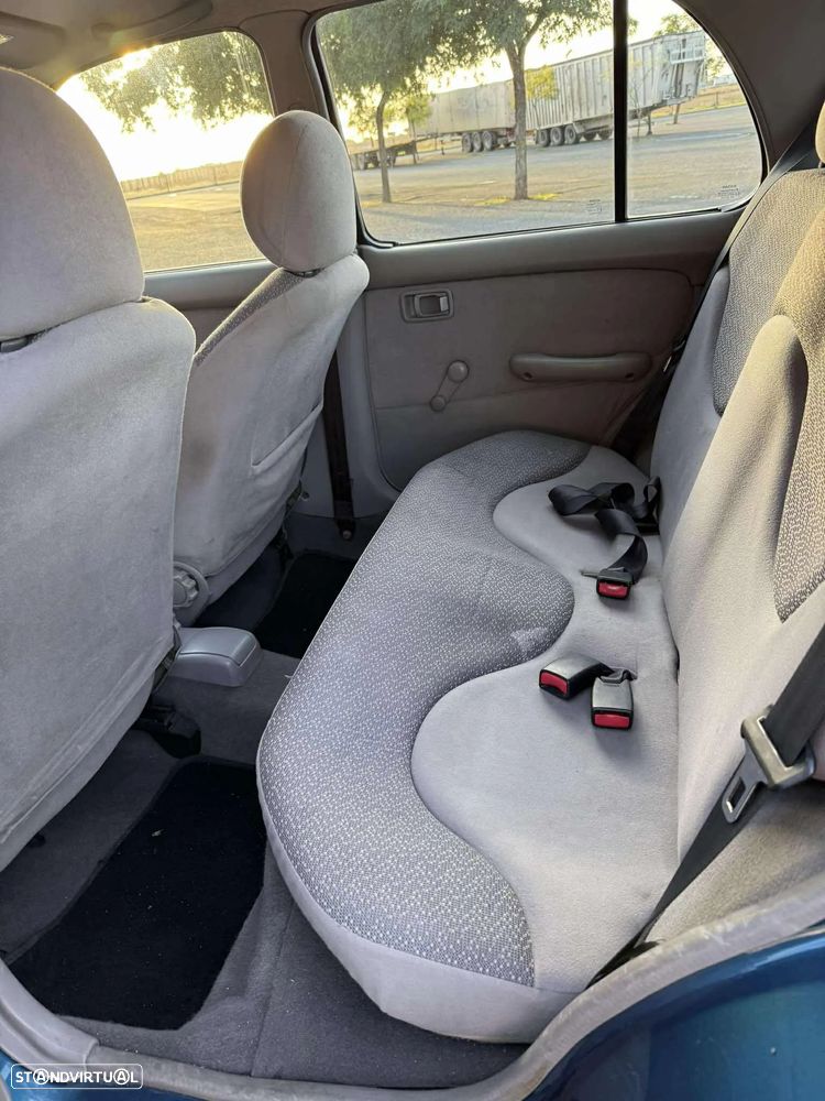 Nissan Micra 1.0 Luxury AC - 14