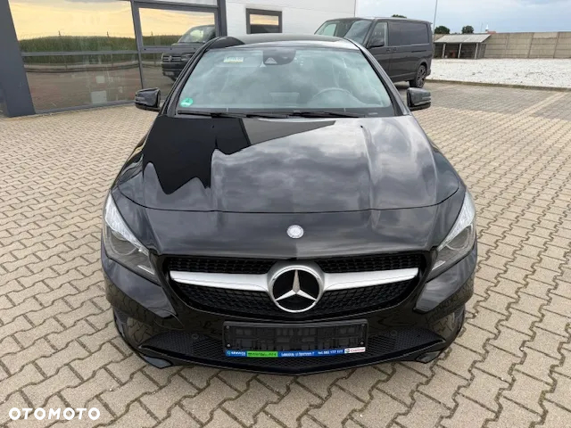Mercedes-Benz CLA Shooting Brake 200 (CDI) d - 2