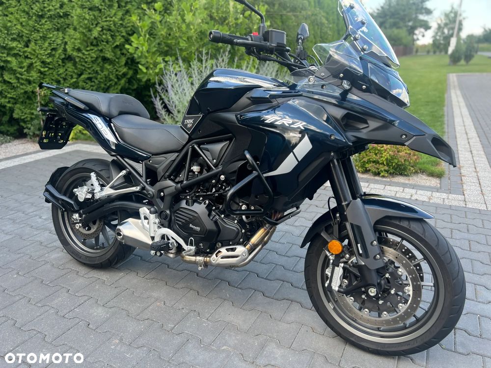 Benelli TRK 502 - 13