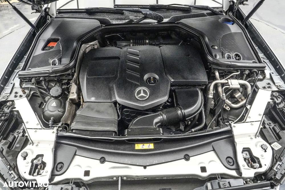 Mercedes-Benz E 200 d Aut. - 26