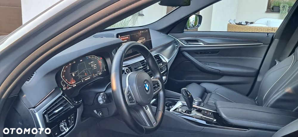 BMW Seria 5 520d M Sport sport - 16