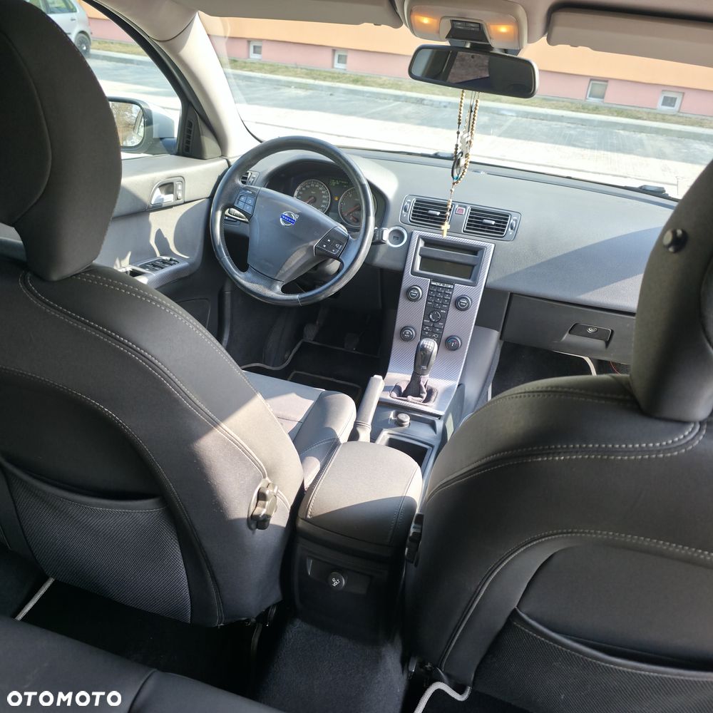 Volvo V50 2.0D - 10