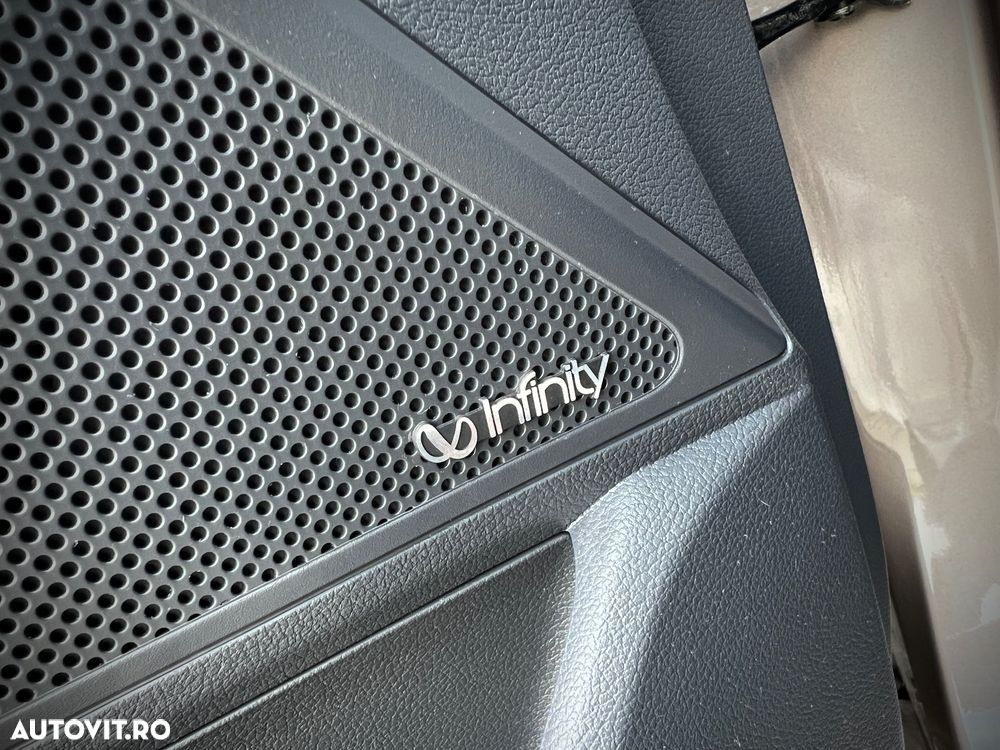 Hyundai IONIQ Plug-in-Hybrid 1.6 GDI Premium - 21