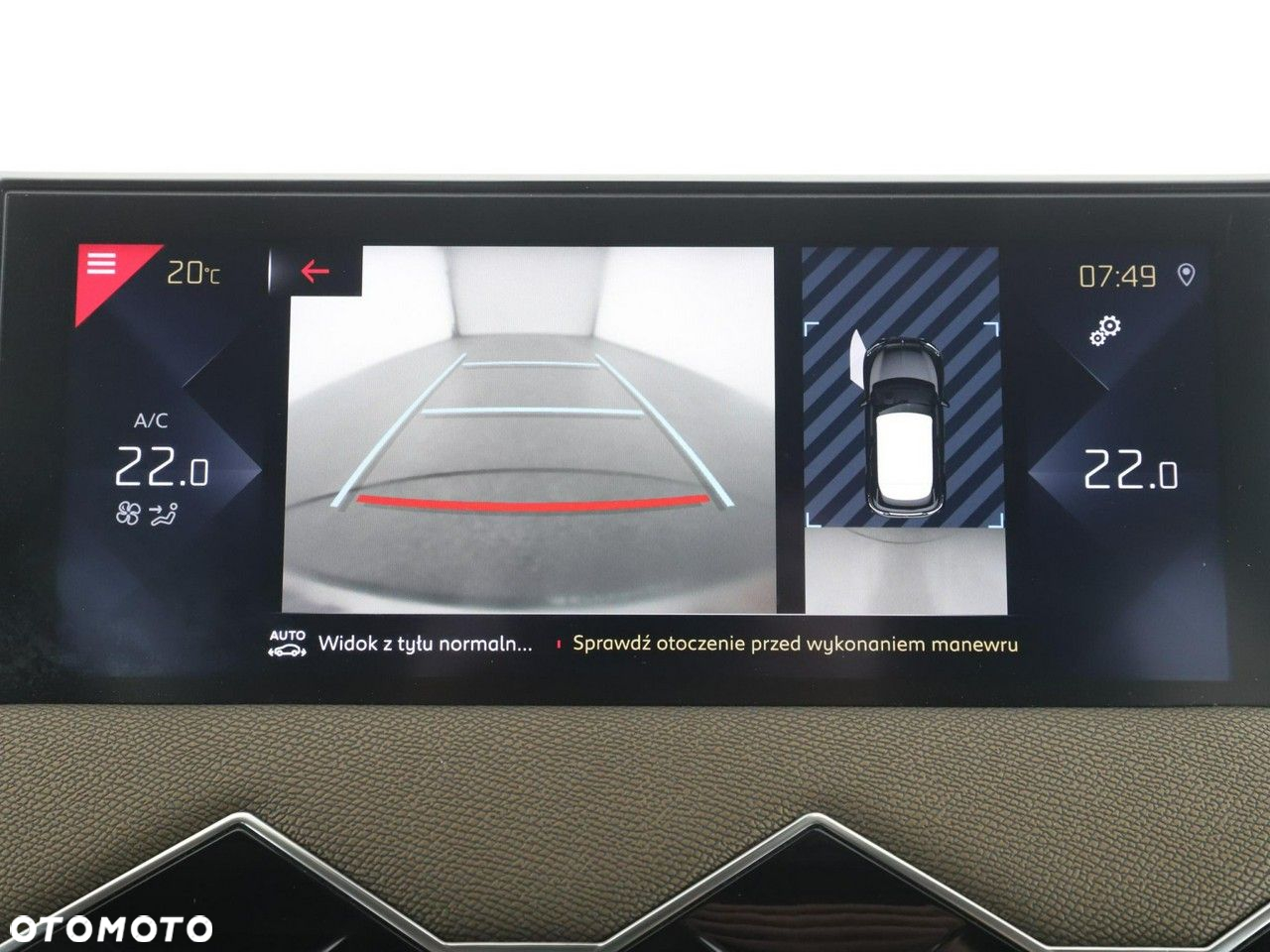 DS Automobiles DS 3 Crossback 1.2 PureTech So Chic - 27