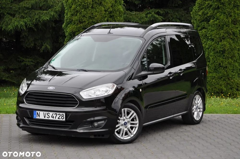 Ford Tourneo Courier 1.5 TDCi Titanium - 1