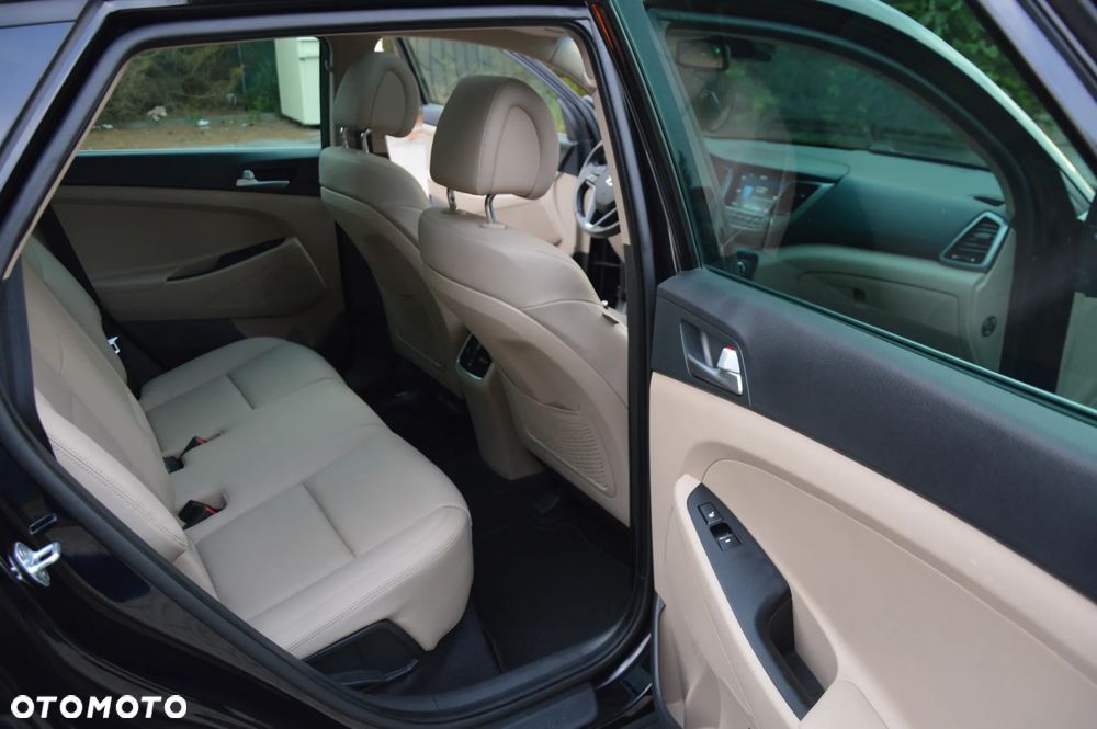 Hyundai Tucson 1.6 Turbo 4WD Intro Edition - 17