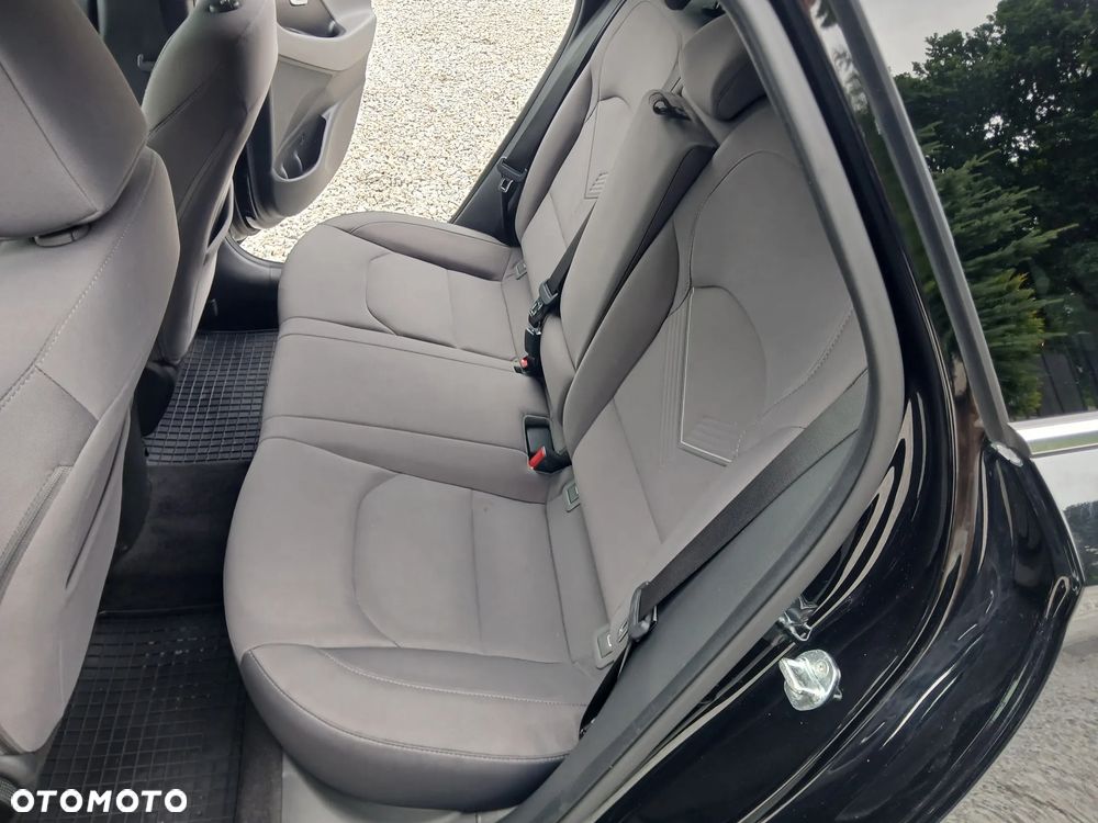 Hyundai i30 1.0 T-GDI Classic + - 25