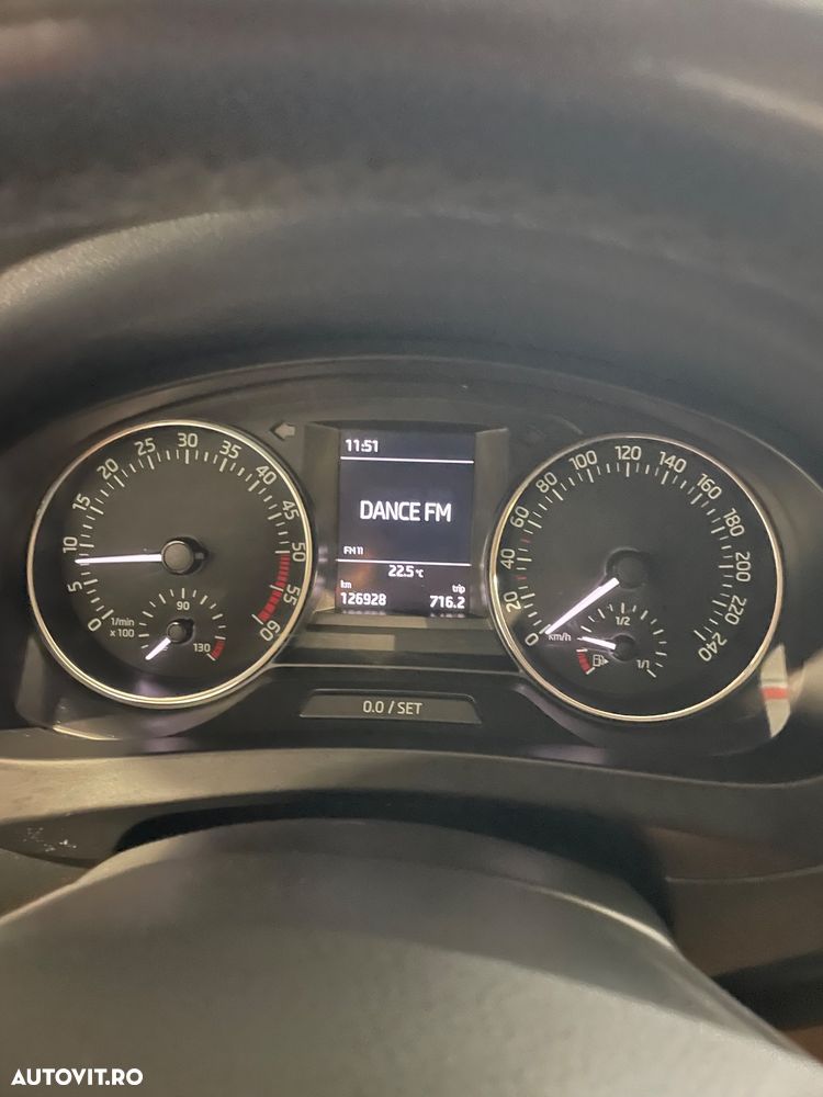 Skoda RAPID 1.6 TDI Ambition - 22