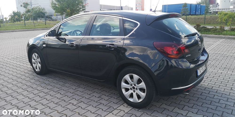 Opel Astra IV 1.4 T Energy EU6 - 8