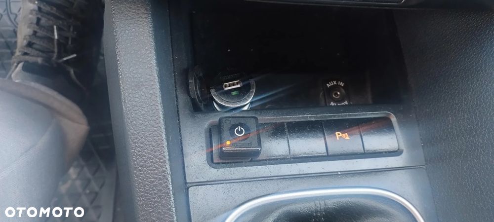 Volkswagen Jetta 1.4 TSI Comfortline - 19