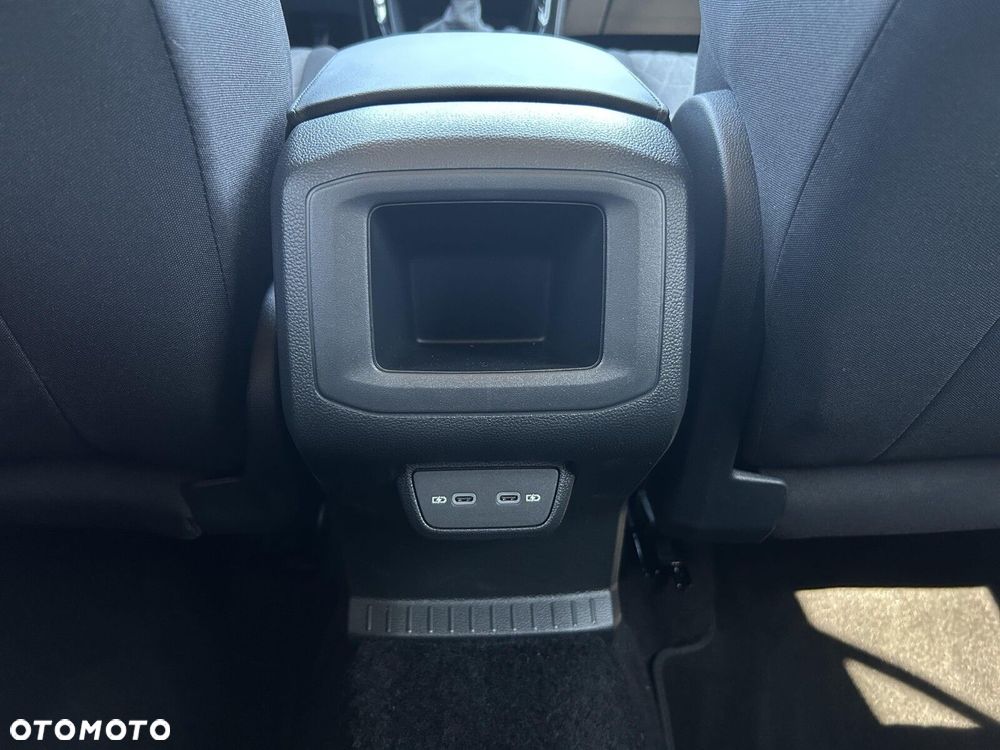 Volkswagen T-Cross - 26