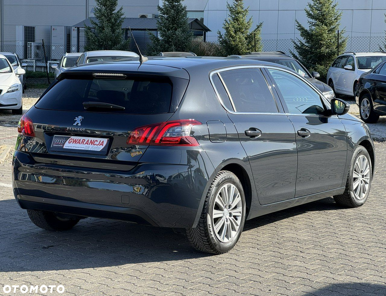 Peugeot 308 1.2 PureTech Business Line S&S - 8