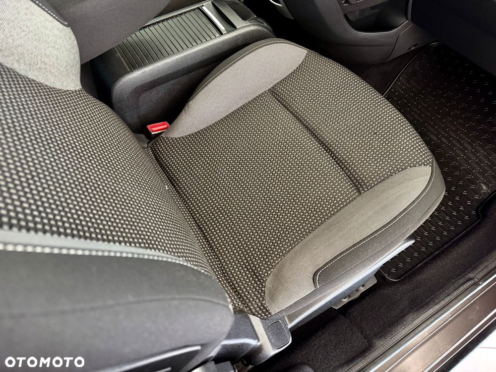 Peugeot Partner BlueHDi 120 Stop&Start Active - 22