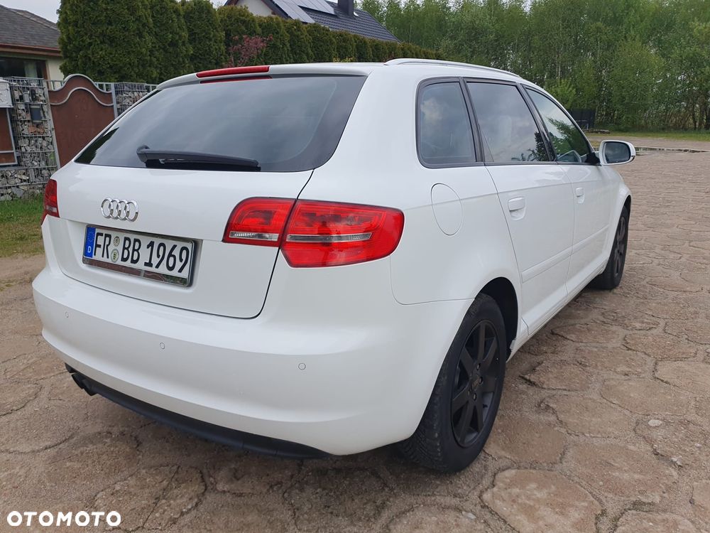 Audi A3 Sportback 1.4 TFSI S Line Sportpaket plus - 5