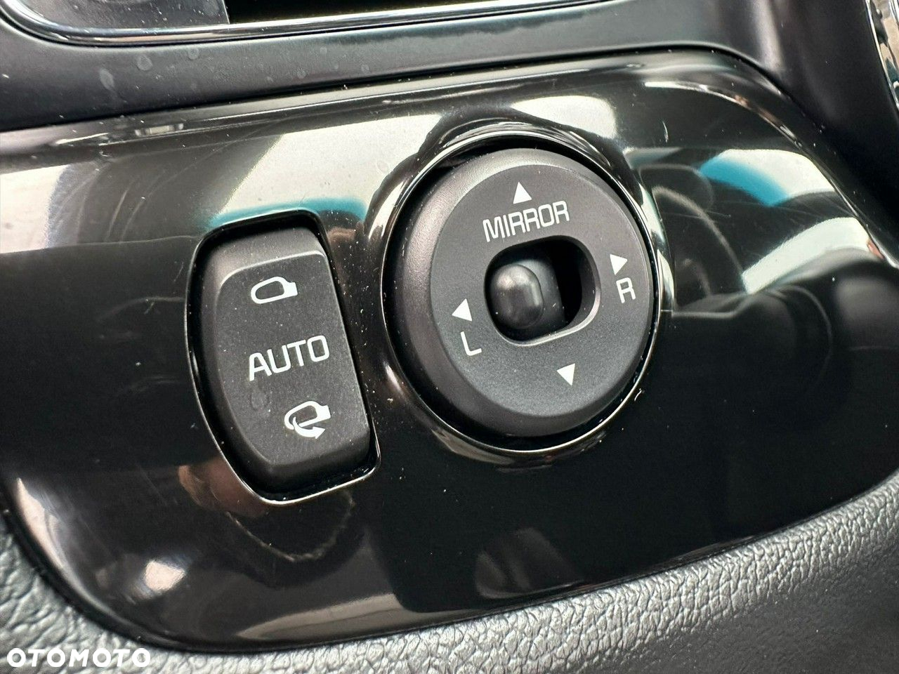 Kia ProCeed - 21